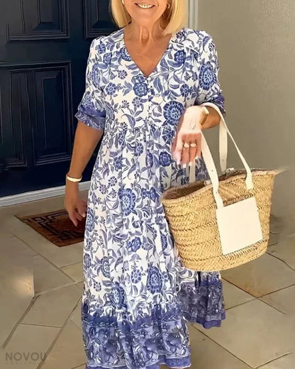 Stilværk™ | Robe Fleurie Élégante avec Décolleté en V