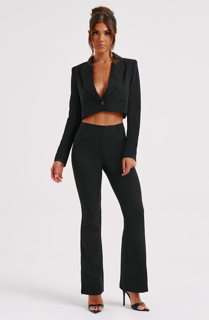 Topfitters™ | Darci Cropped Blazer - Zwart